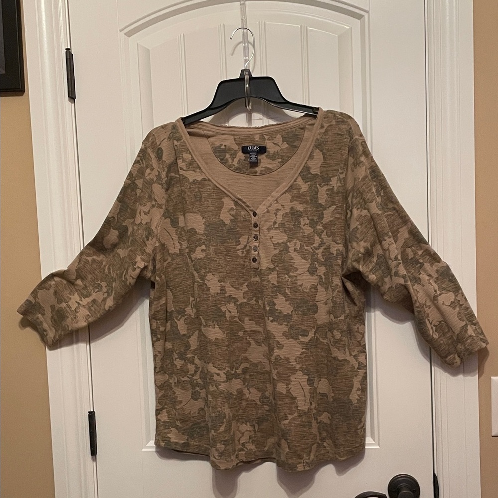 CHAPS RL (1XL)  Brown Beige and green Camo Top Tee Blouse with 3/4 sleeves